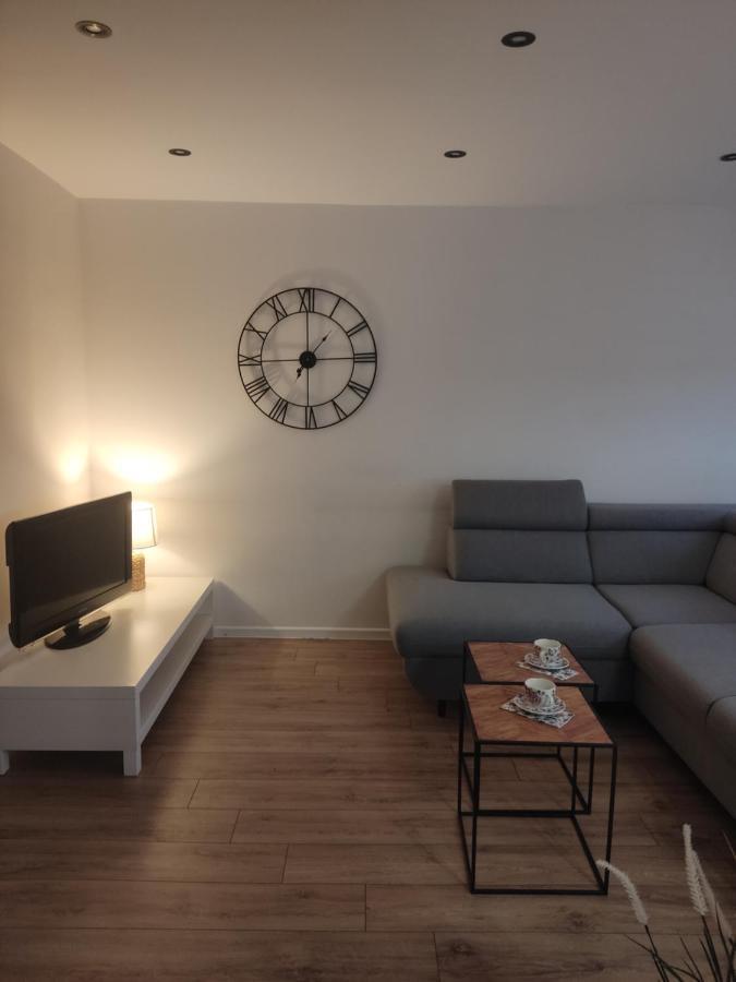 Apartament Z Widokiem Na Miasto Γκλίβιτσε Εξωτερικό φωτογραφία