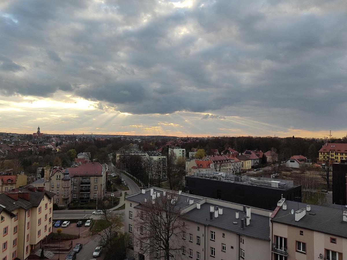 Apartament Z Widokiem Na Miasto Γκλίβιτσε Εξωτερικό φωτογραφία